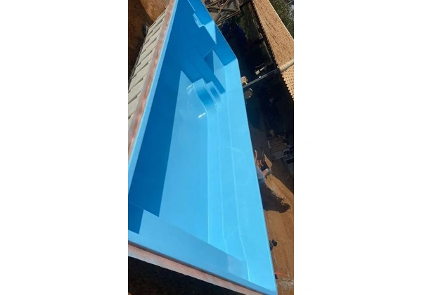 PISCINA DE FIBRA MODELO DIAMOND 9 ATE 12X SEM JUROS