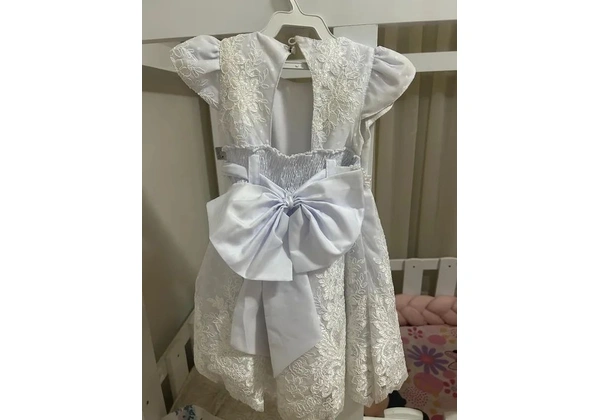 Vestido dama ou batizado