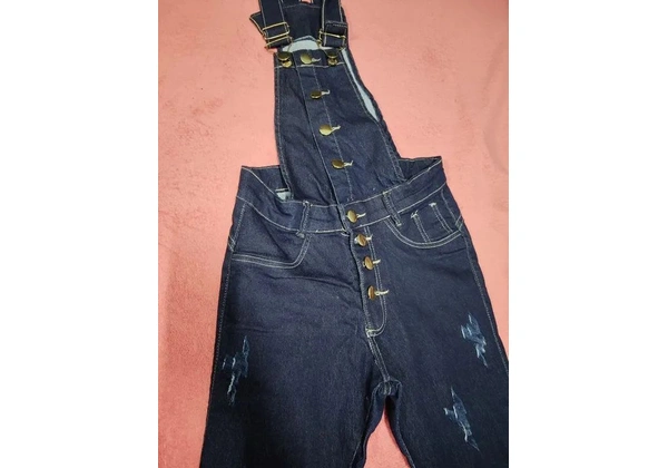Vendo macacão veste 38/40