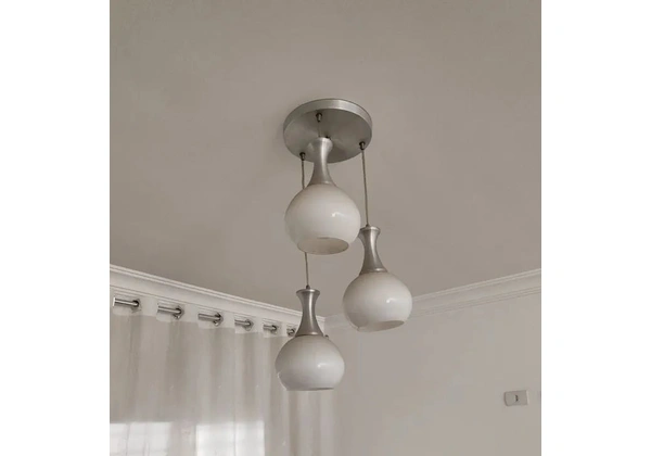 Lustre com 1 e 3 cúpulas
