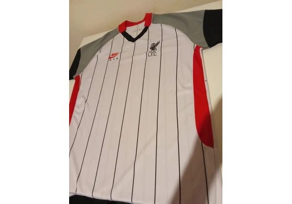 Camisa Liverpool GG
