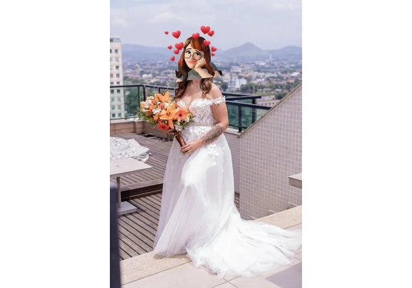 Vestido de noiva branco com renda - usado uma vez!