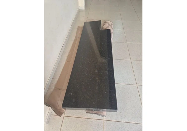 Balcão e mesa americana com pe em inox