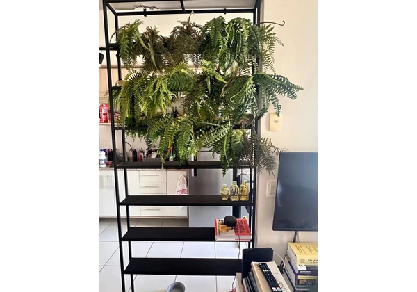 Vendo estrutura metálica para jardim vertical