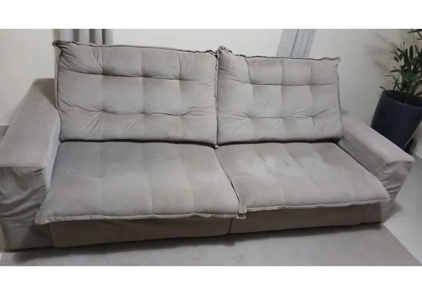 Sofa semi novo 2, 30 metros