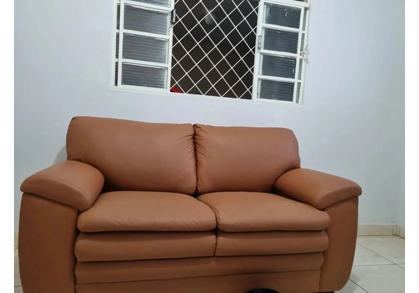 Sofá 2 lugares novo