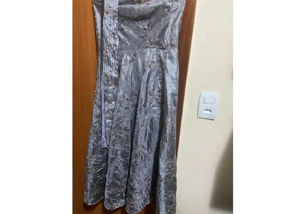 VESTIDOS VARIADOS