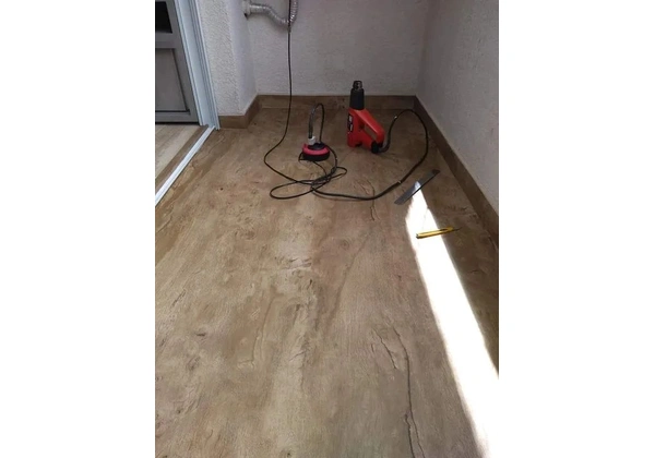 Adesivo vinil madeirado para chão