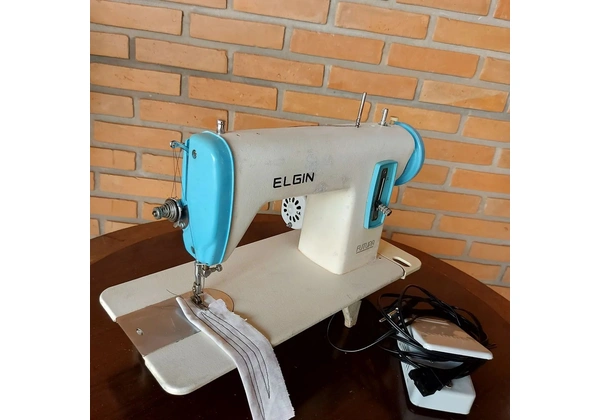 Máquina Elgin reta .