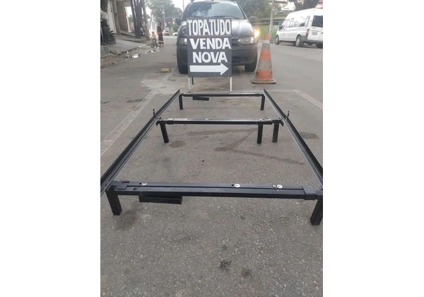 Cama retrátil casal solteiro king em venda nova