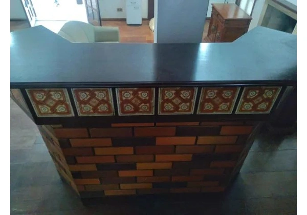 Bar c/ nichos/ gaveta em Madeira Marrom 110 cm x 170 cm x 60 cm