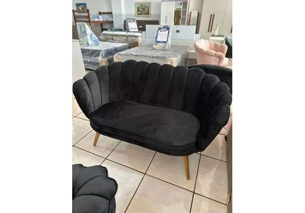 Poltronas decorativas a pronta entrega 18( *)