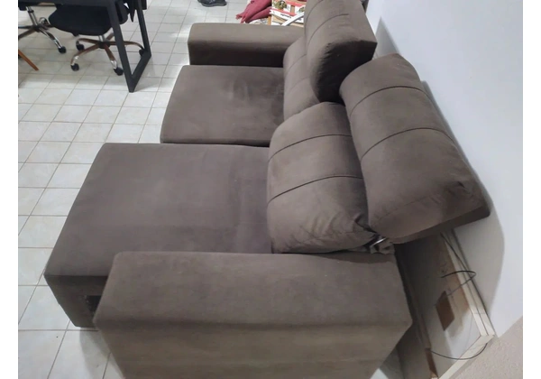 Sofá retrátil e reclinável 2 lugares