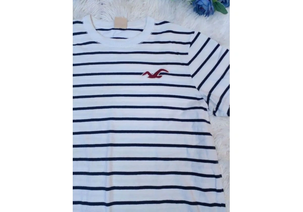 Camiseta Hollister