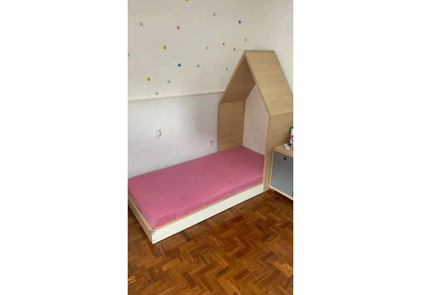 CAMA MONTESSORIANA