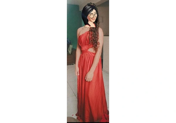 Lindos Vestidos (120$ cada, valor negociável)
