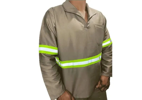 Camisa De Brim Manga Longa Cinza Com Refletivo Verde - GG