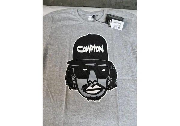 Camiseta Starter Compton
