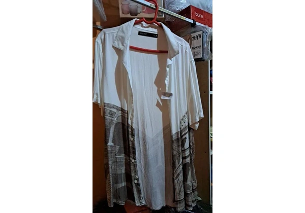 Roupas novas em promoção