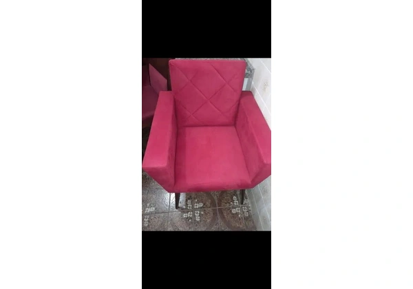 DESAPEGO! POLTRONA + PUFF, LEIAM: