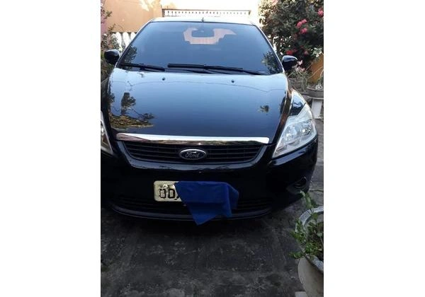 Ford Focus 2013 completo.