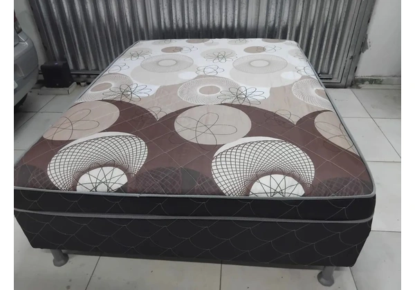 Venda cama box de mola