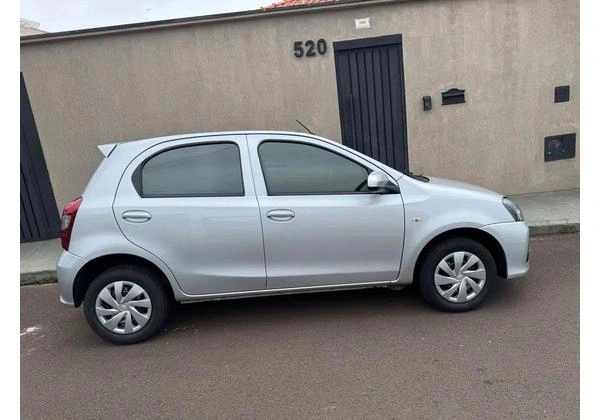 Etios 1.3 x automático 2021