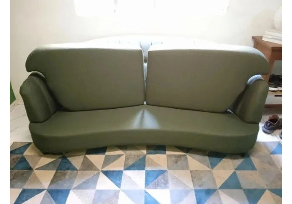 Sofá c/ 2 lugares chesterfield em Estofado / Tecido Verde 90 cm x 196 cm x 88 cm