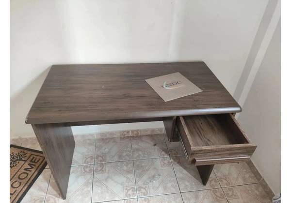 Escrivaninha para computador