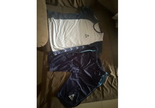 Uniforme colégio Adventista