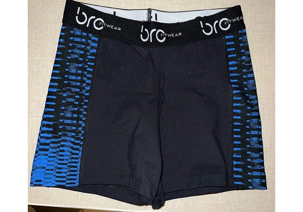 Short academia p