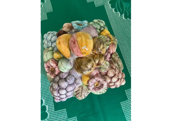 Decoração Fruteira Porcelana 20x18 cms -Antiga (crédito, débito, Pix e PicPay )