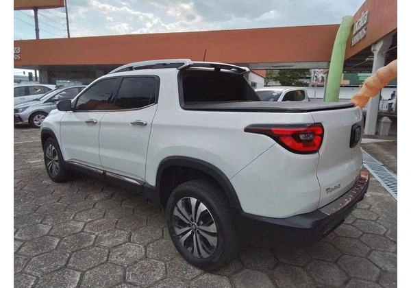 Fiat Toro 2022 2.0 16v turbo diesel volcano 4wd at9