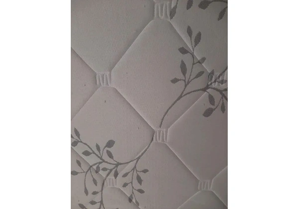 Colchão de casal em ótimo estado