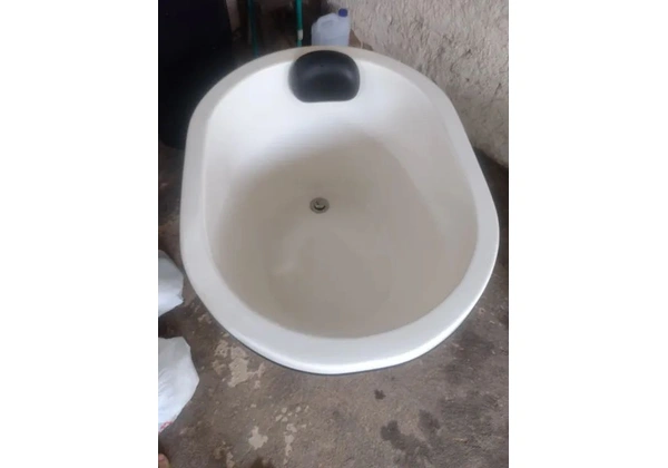 BANHEIRA/OFURÔ ADULTO.