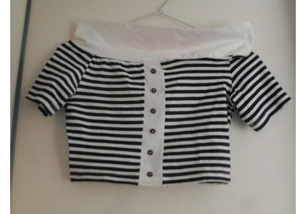 Blusa navy ombro curta