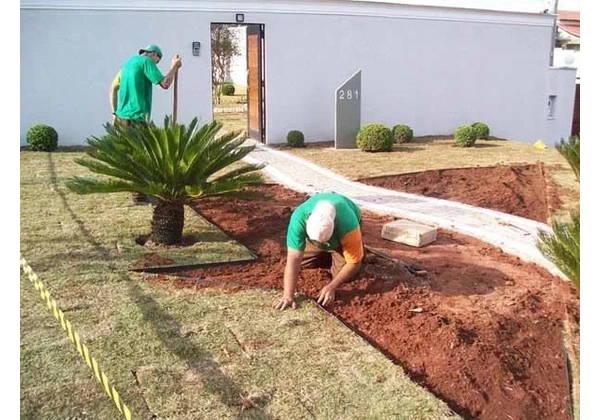 Jardinagem e Paisagismo - Shalom