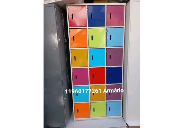 Armário semi novo