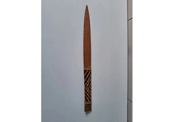 Espada artesanal em bambu, arte indigena, são 2 espadas