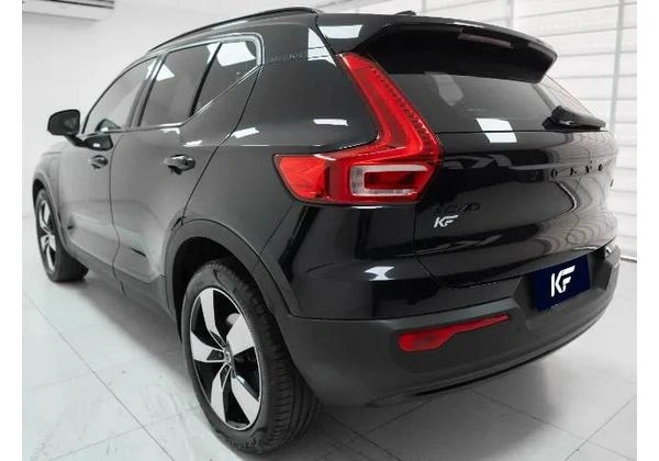 Volvo XC40 1.5 Recharge Inscription 2022 Preto Completo