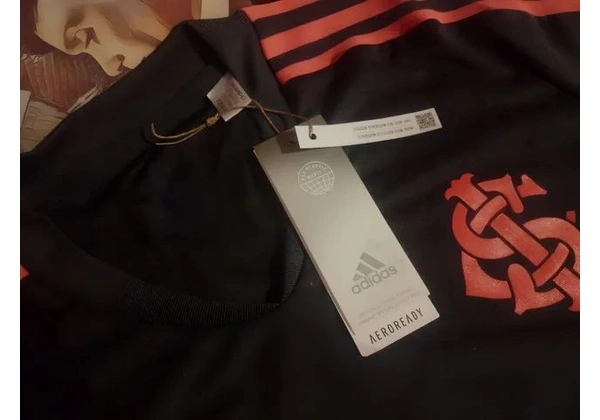 Camiseta Treino Internacional, Tamanho M ao GG!