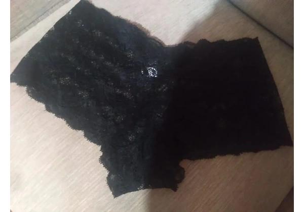 Lindíssima Calcinha em Renda