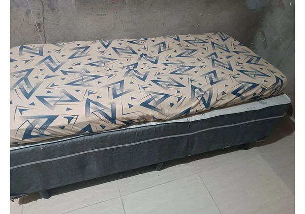 Cama box+ colchão