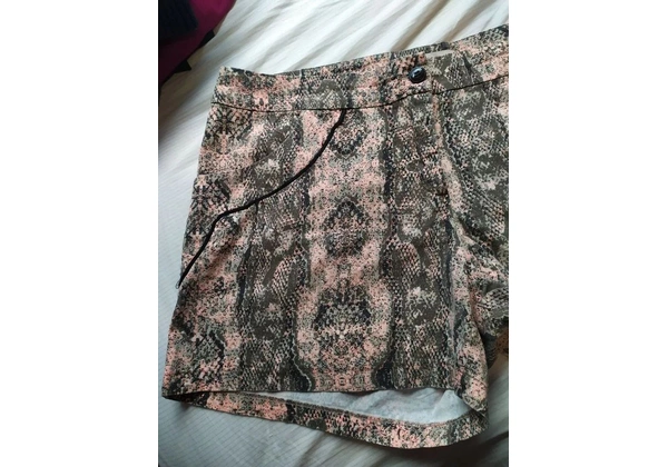 Short feminino 44/46