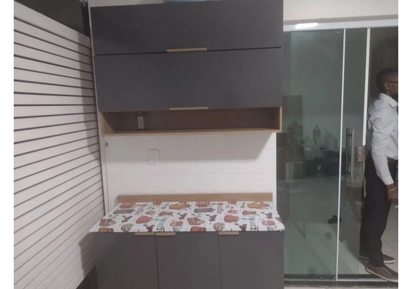 Vende essa almario
