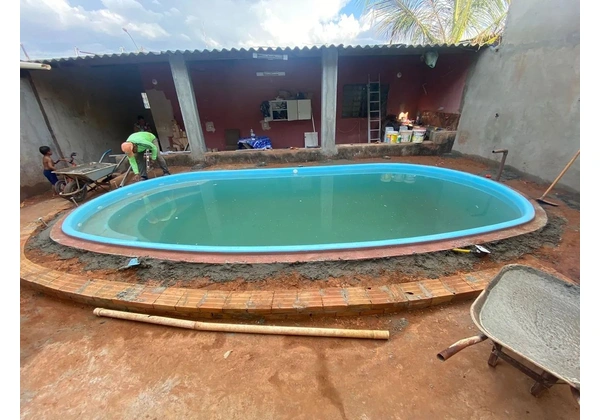 Piscina de 7 x 3.50 com 1.40 de profundidade
