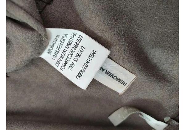 MARFINO ( SEM USO) KIMONO SUEDE TAM M (até Tam 46) 80, 00<br>Altura 62cm +20cm franja<br>