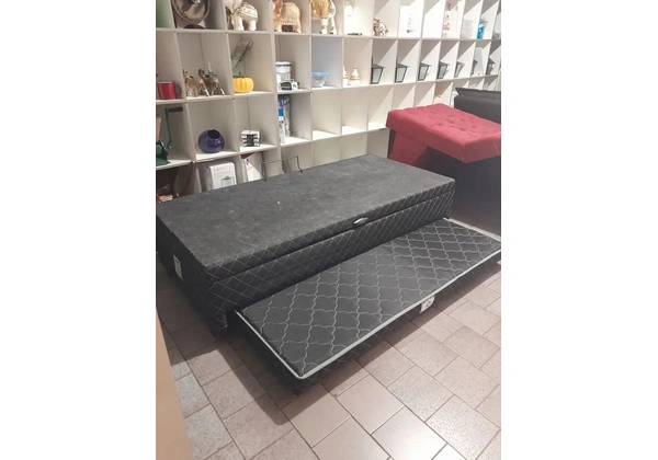 CAMA SOLTEIRO C/ BAÚ + AUXILIAR, NOVA! LEIAM: