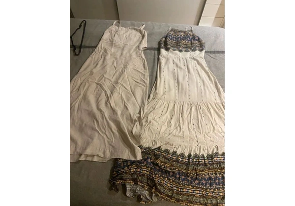 Dois Vestidos Lindos - Tamanho P