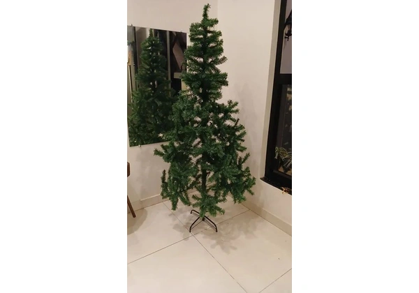 Árvore de Natal 2.10mt excelente